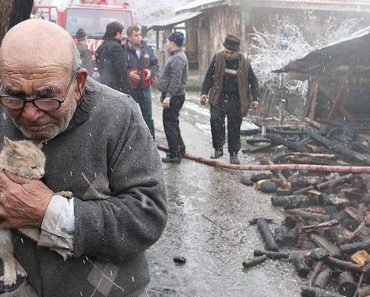 83-Year-Old Man’s House Burns Down But His Prized Possession Is Saved